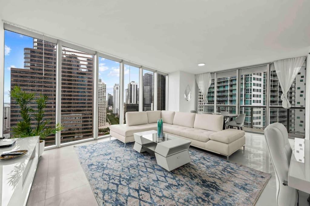 | Lovely 2Br W Icon brickell-FreeSpa