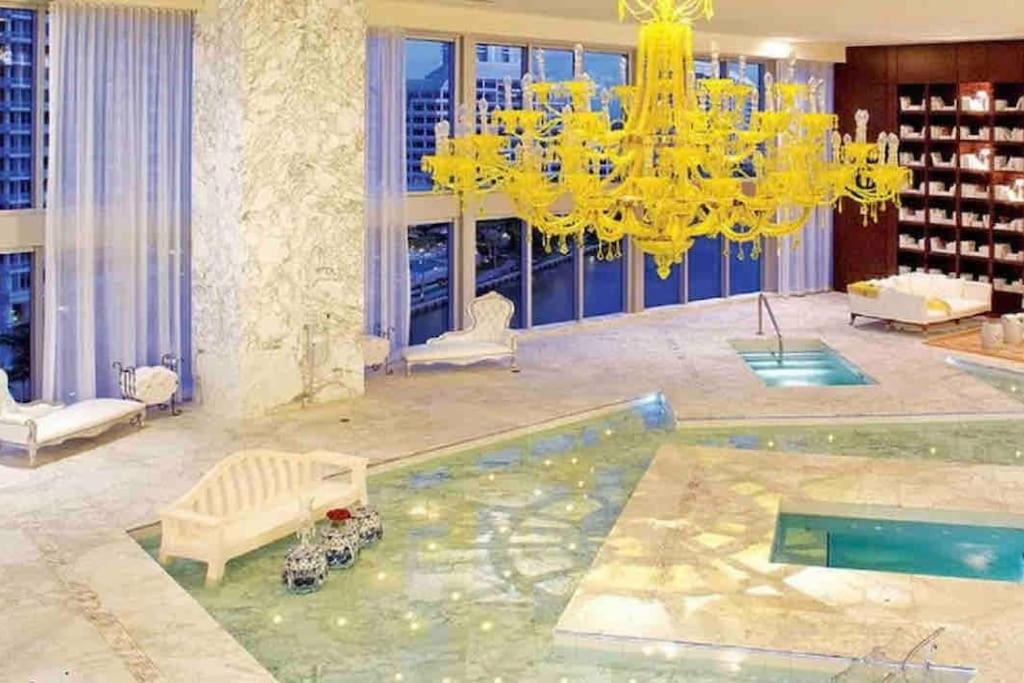 | Lovely 2Br W Icon brickell-FreeSpa