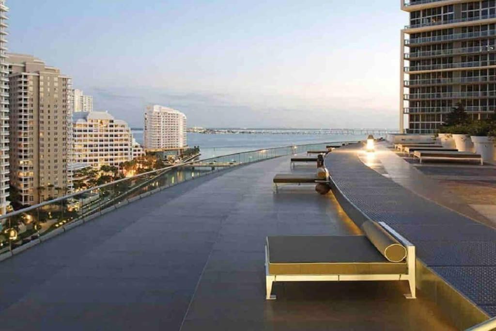 | Lovely 2Br W Icon brickell-FreeSpa