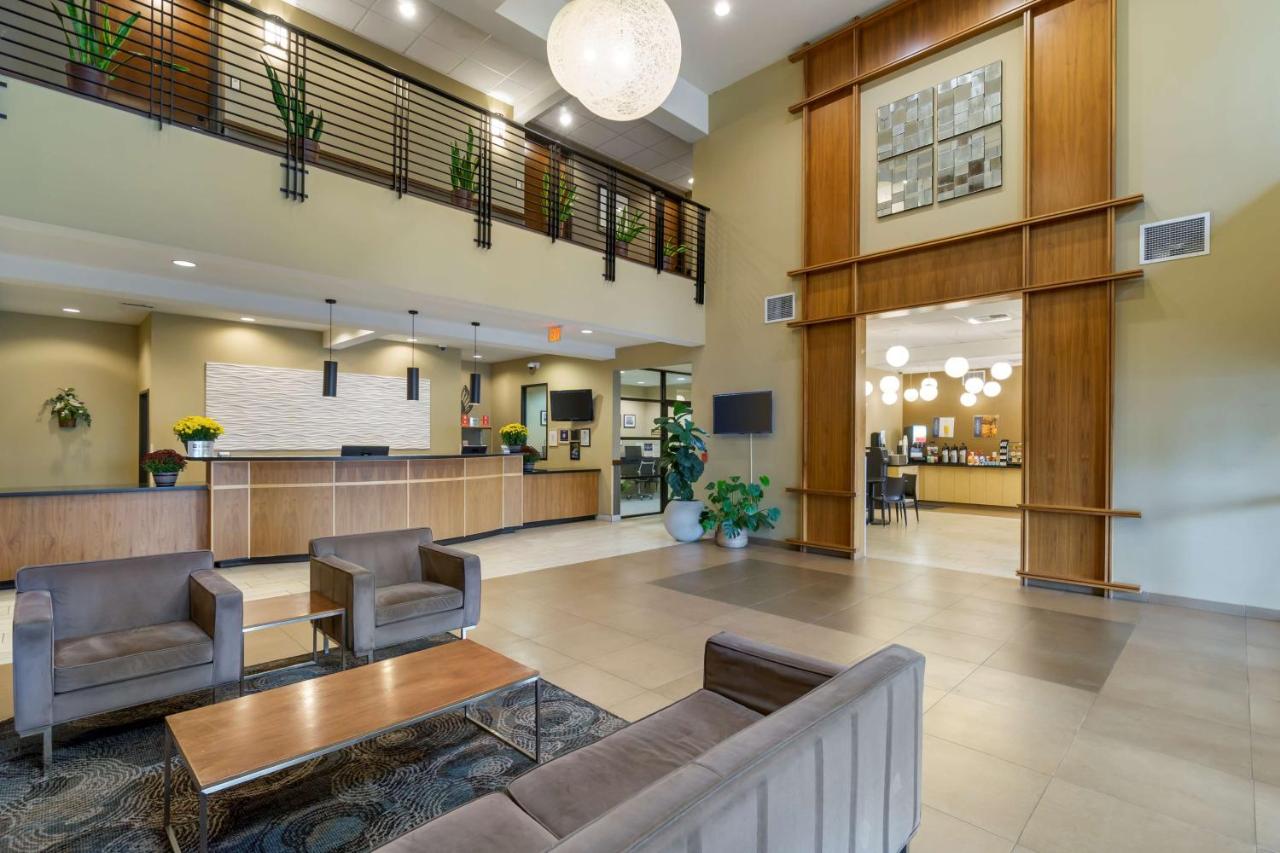  | Best Western Plus Lacey Inn & Suites