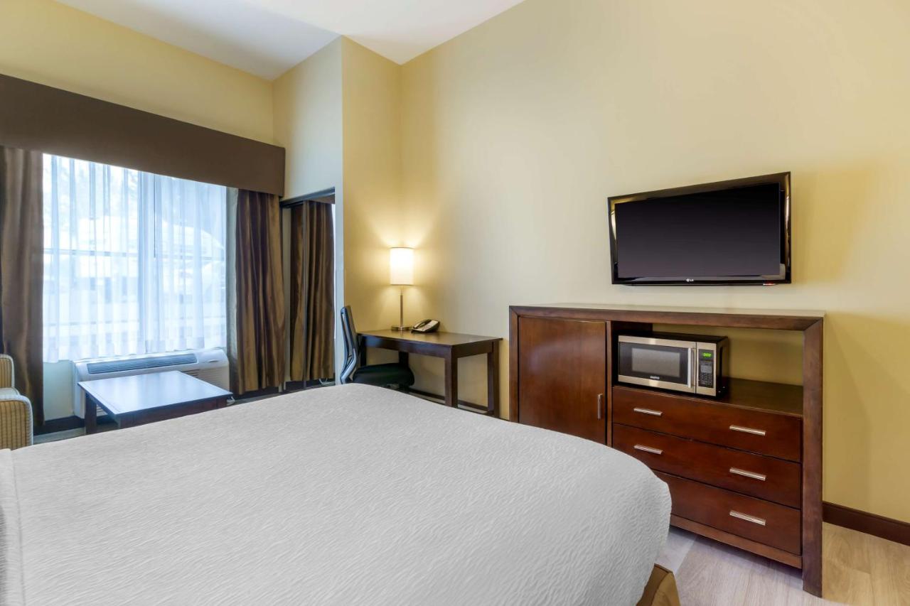  | Best Western Plus Lacey Inn & Suites