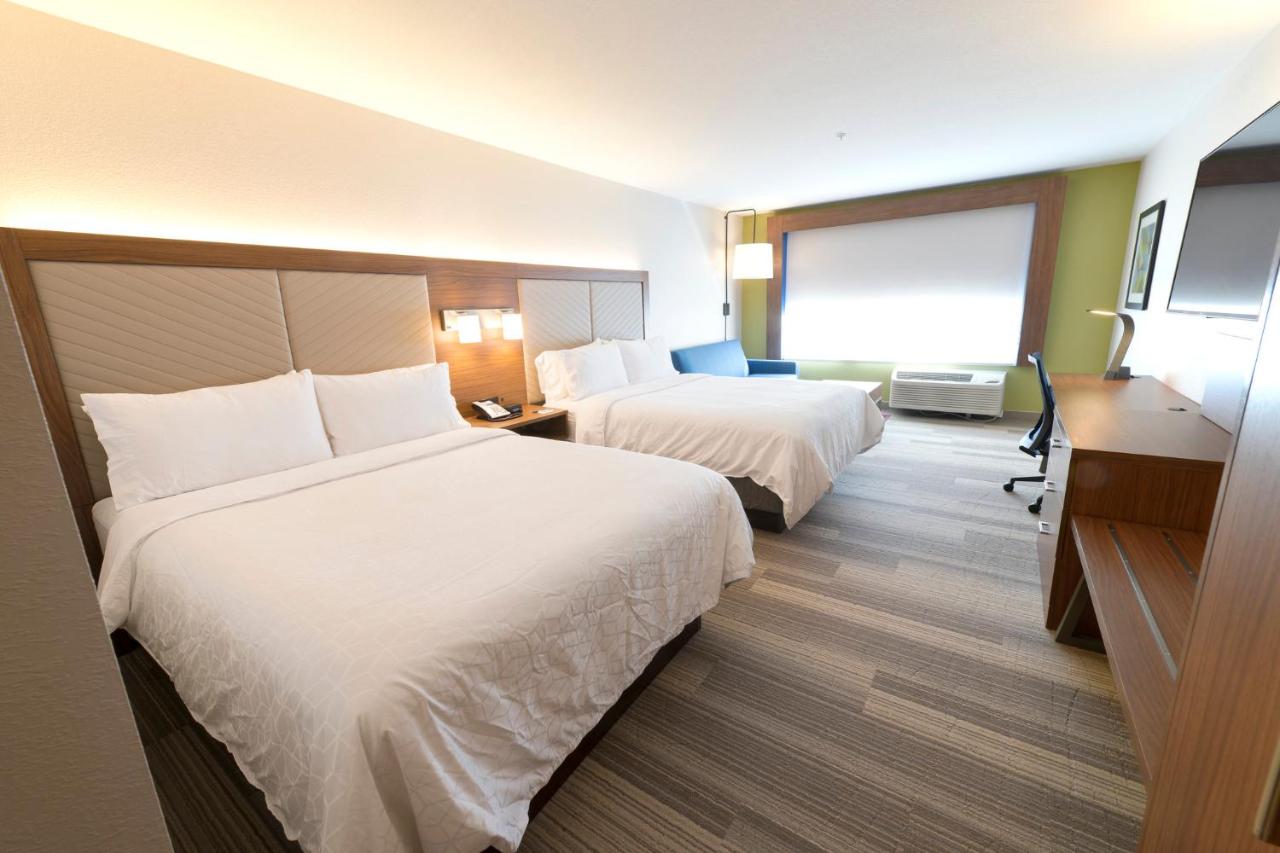 Suite with Two Beds - Non-Smoking at Holiday Inn Express & Suites Millersburg by IHG