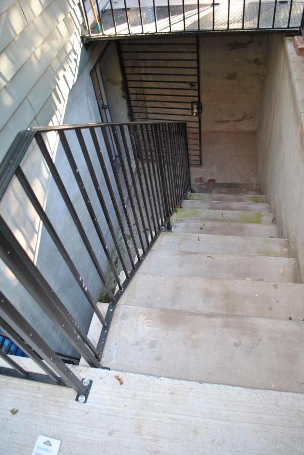  | L3-LOWER LEVEL 1Bedroom Apt Newark Down town