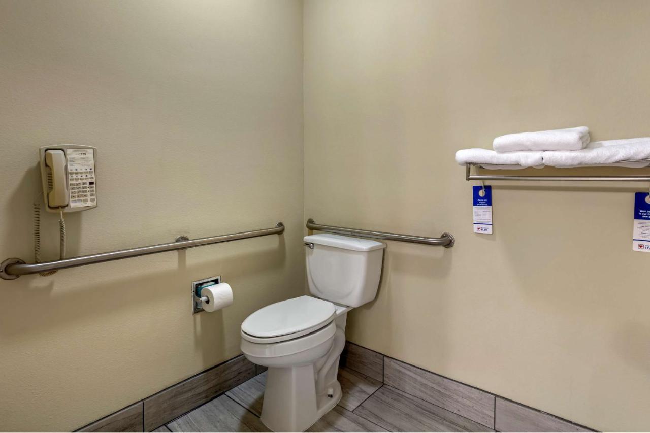 King Room - Disability Access/Non-Smoking at Best Western Plus Searcy Inn