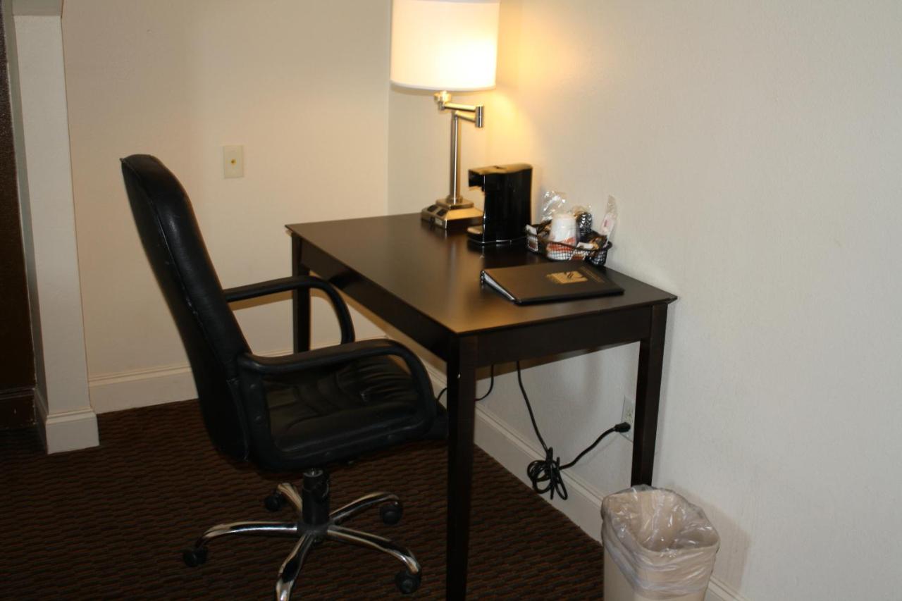 Double Room with Two Double Beds - Disability Access at Quality Inn & Suites Wichita Falls I-44