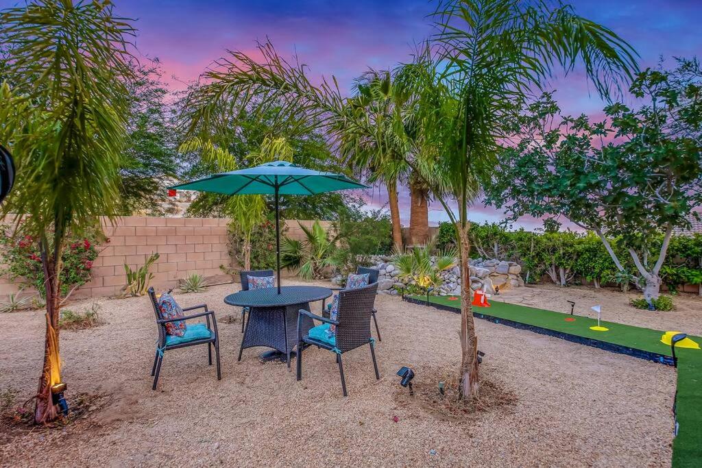 | House Rising Sun - Lux Villa w/ Pool, Spa & Minigolf