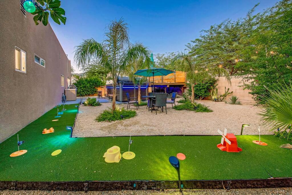 | House Rising Sun - Lux Villa w/ Pool, Spa & Minigolf