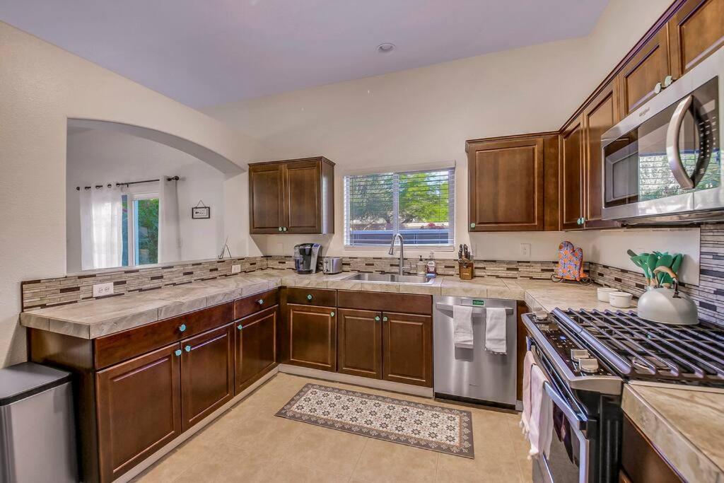 | House Rising Sun - Lux Villa w/ Pool, Spa & Minigolf