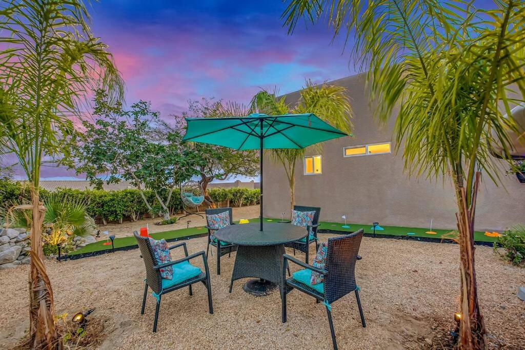 | House Rising Sun - Lux Villa w/ Pool, Spa & Minigolf