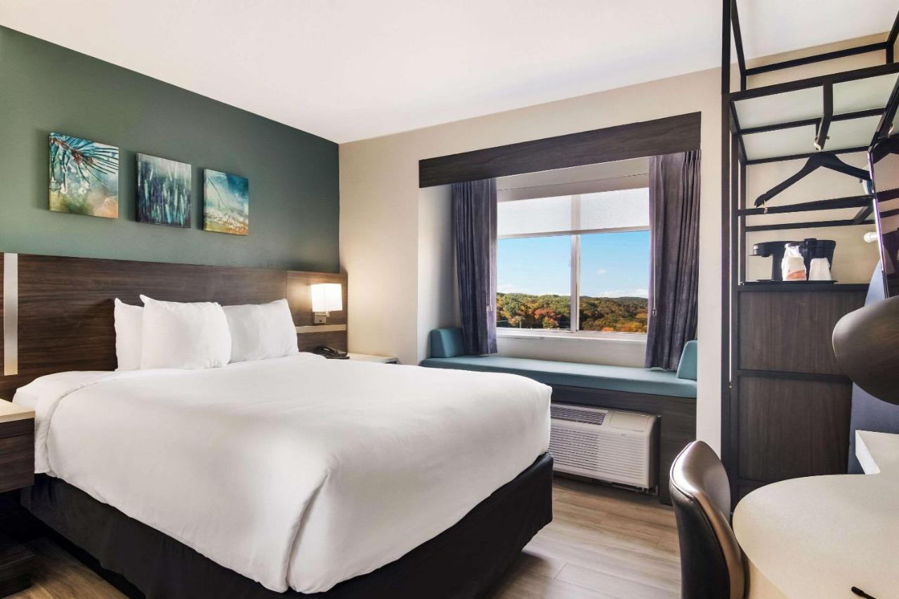 King Suite with Sofa Bed - Non Smoking at MainStay Suites Clarion, PA near I-80