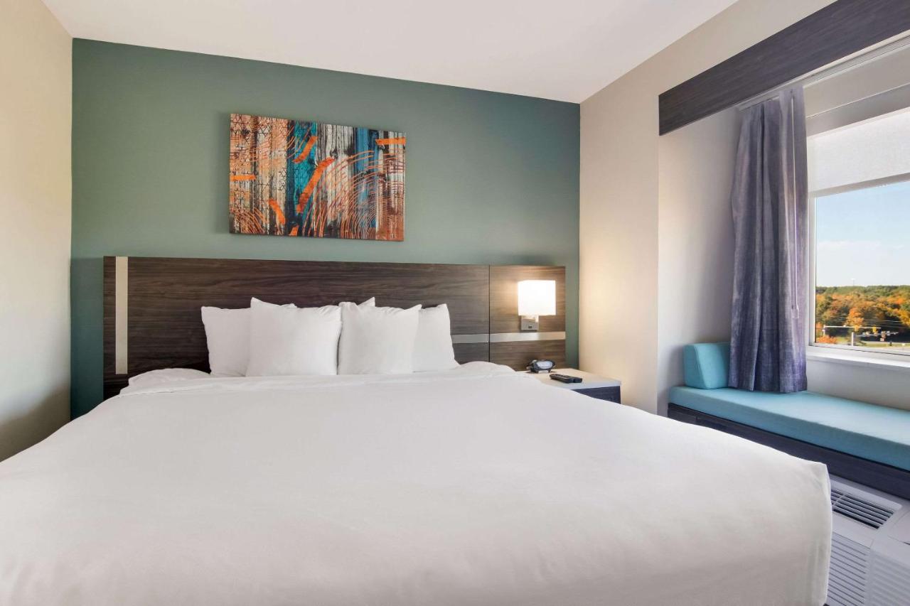 King Suite with Sofa Bed - Non Smoking at MainStay Suites Clarion, PA near I-80