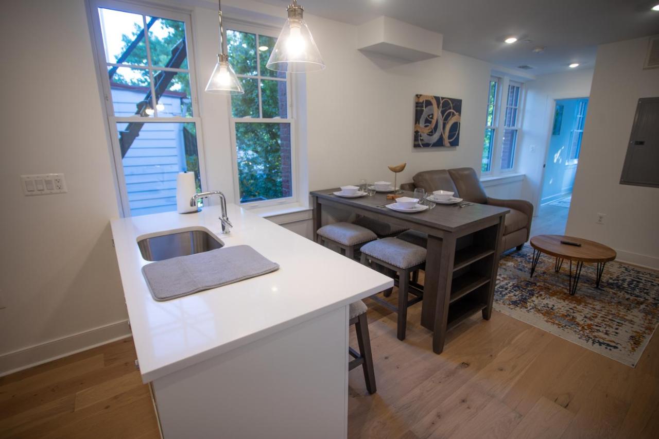 | The Woodley Residences by LuxUrban