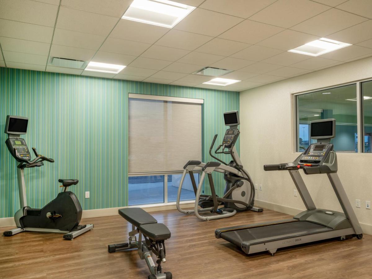 | Holiday Inn Express & Suites - Watertown, an IHG Hotel