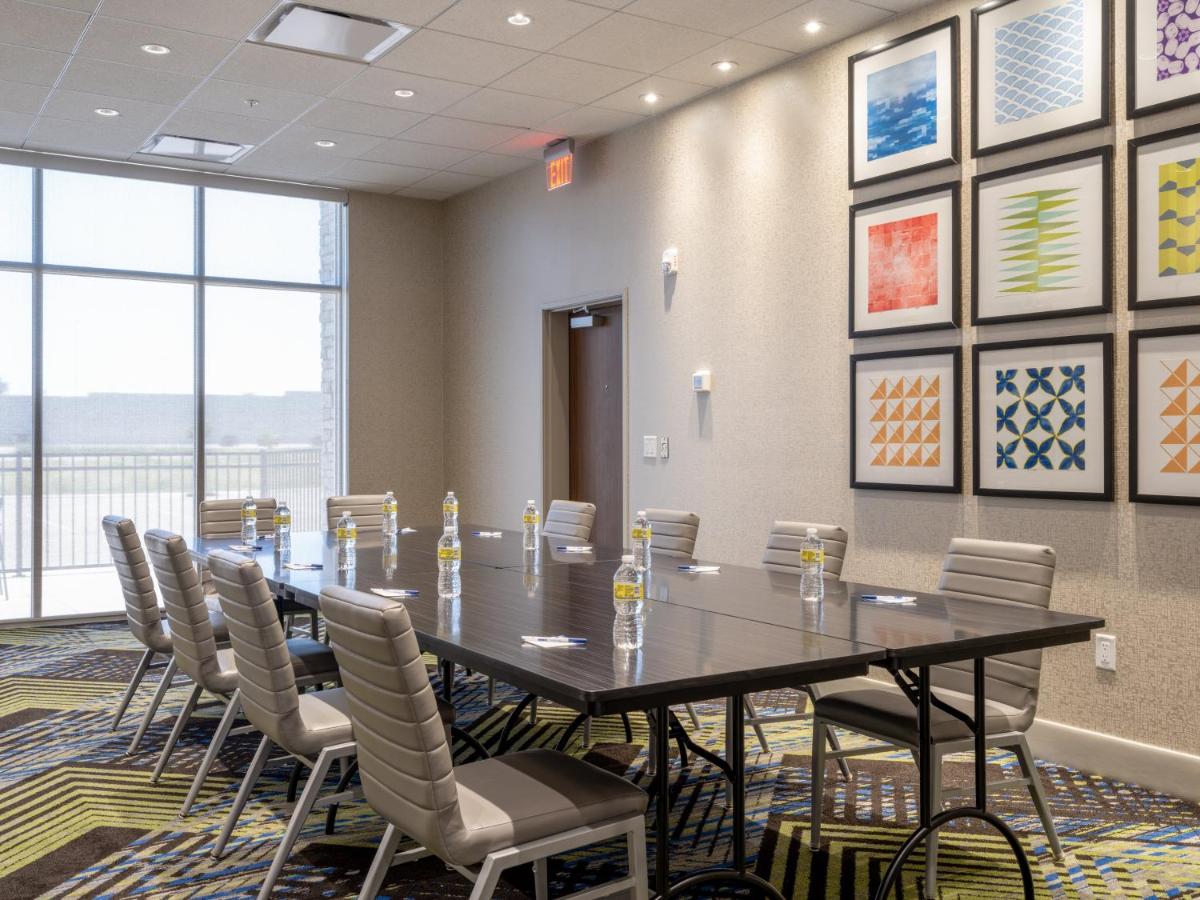 | Holiday Inn Express & Suites - Watertown, an IHG Hotel