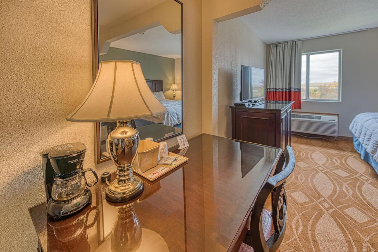 | American Inn & suites