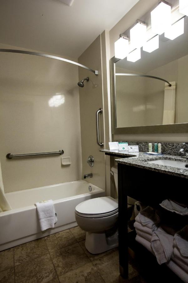Queen Room with Two Queen Beds - Non-Smoking at Comfort Inn Mount Airy