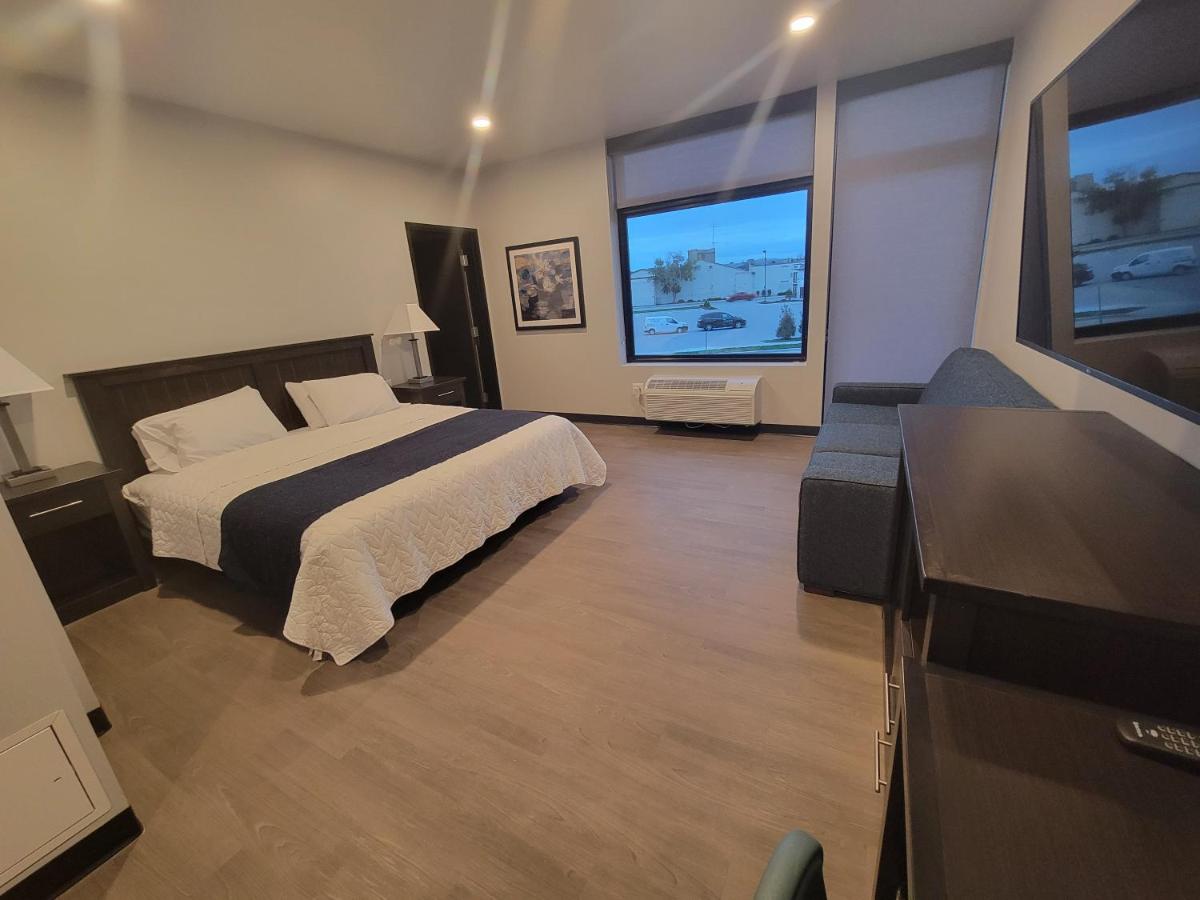 King Room at Watershed Hotel