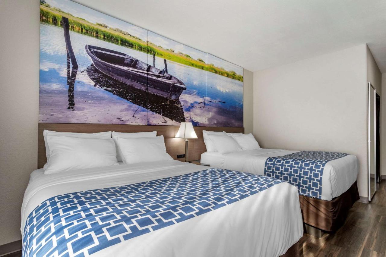 Queen Room with Two Queen Beds - Accessible/Non-Smoking  at Clarion Pointe Sulphur - Lake Charles