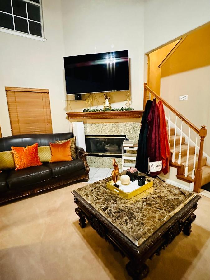 | Modern Villa,1 mile from Downtown Tulsa, Historic Neighborhoods and Expwy.