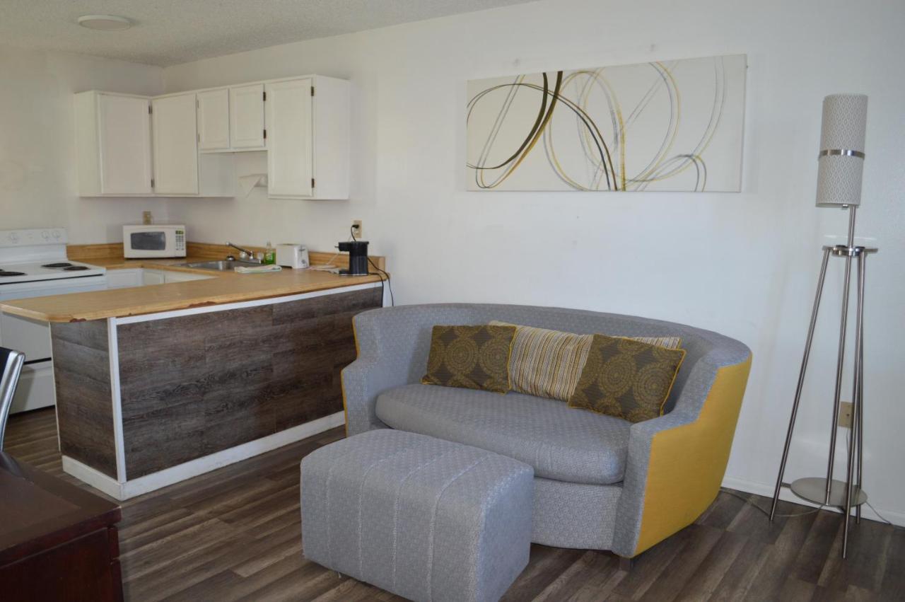 Two-Bedroom Suite - Non-Smoking at Travelodge by Wyndham Colorado Springs Airport/Peterson SFB