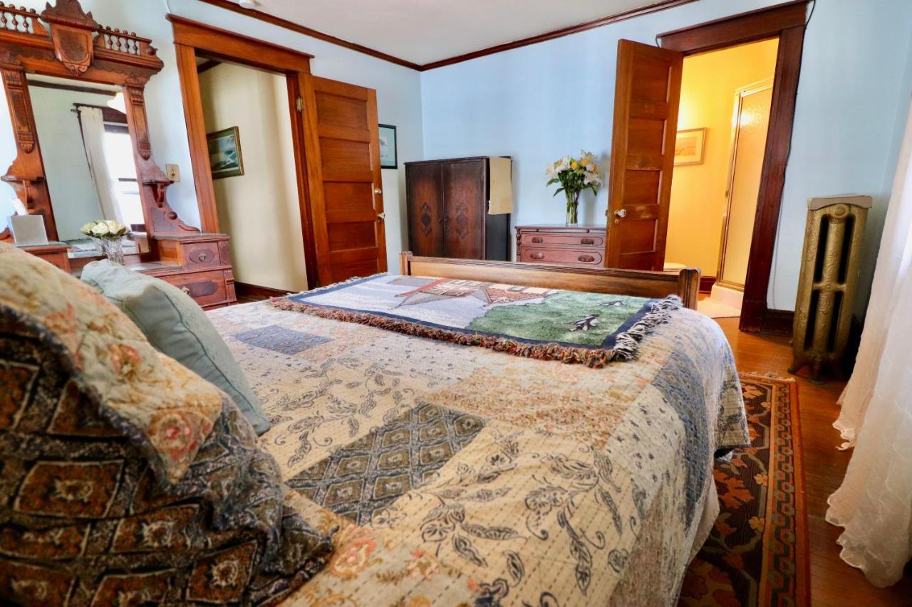  | The Marshall House