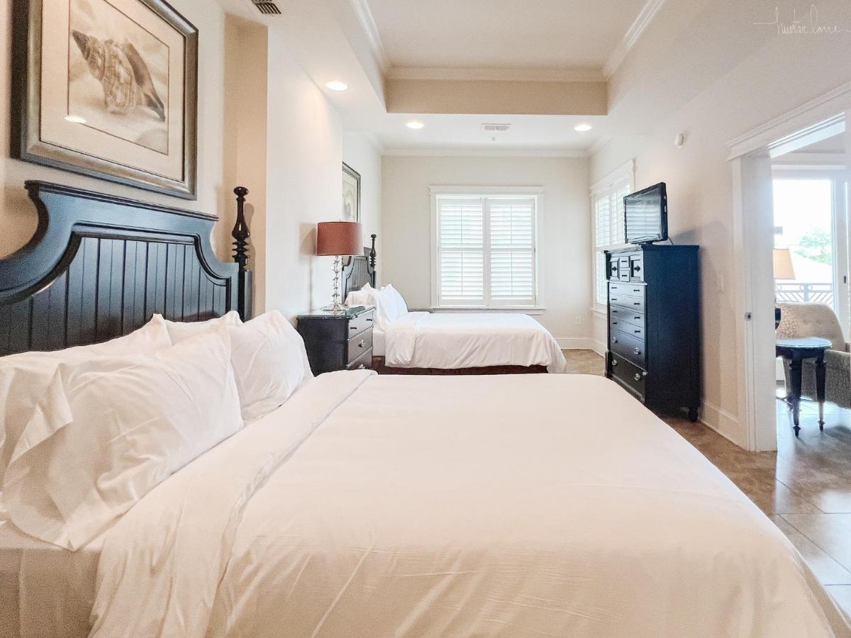 | Sea Gate Inn