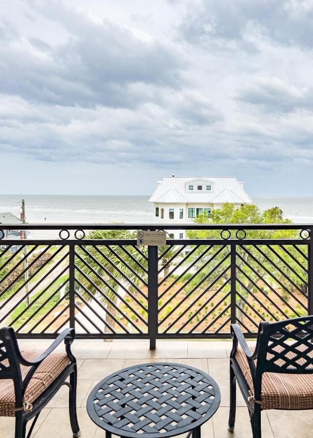 | Sea Gate Inn