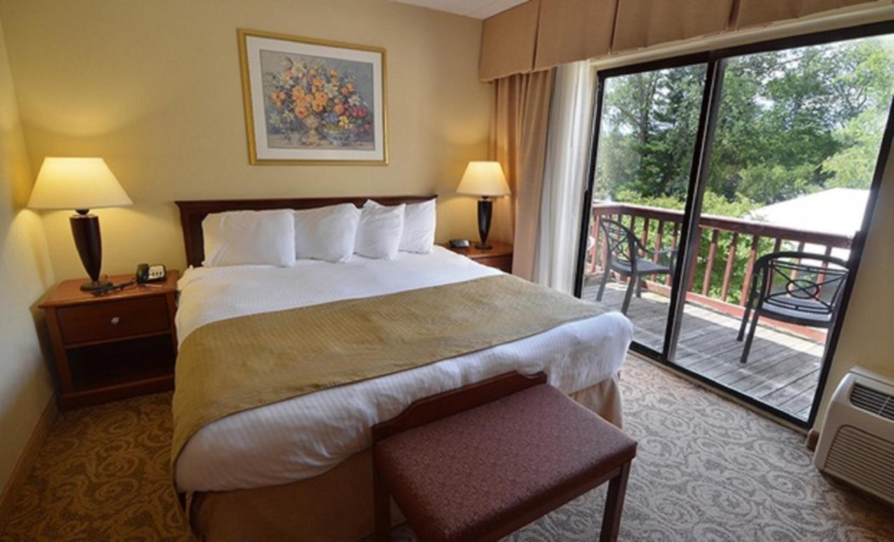  | Sturbridge Host Hotel And Conference Center