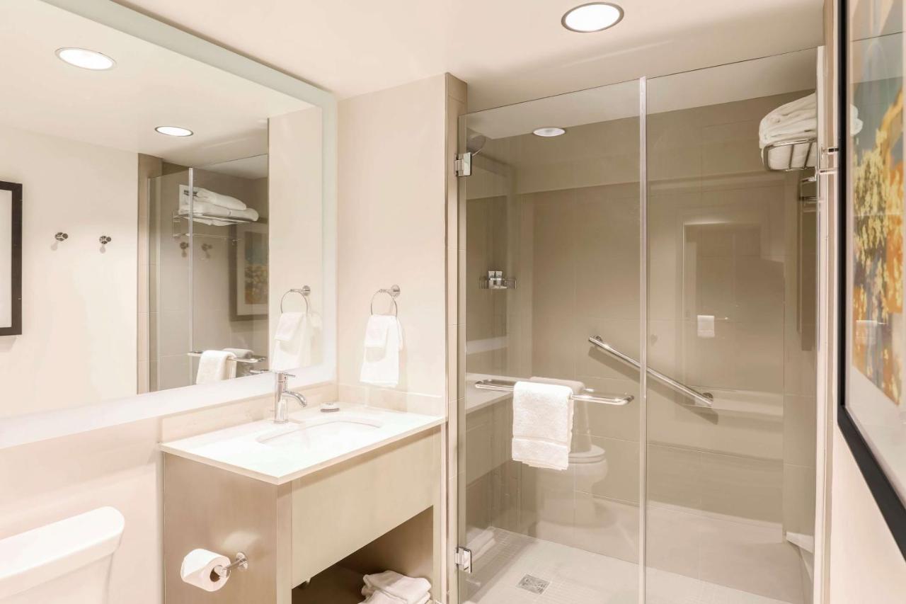 One-Bedroom Queen Suite with Two Queen Beds and Kitchen at Hyatt House Davis