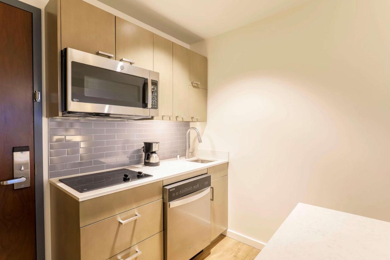 King Studio Suite with Kitchen at Hyatt House Davis