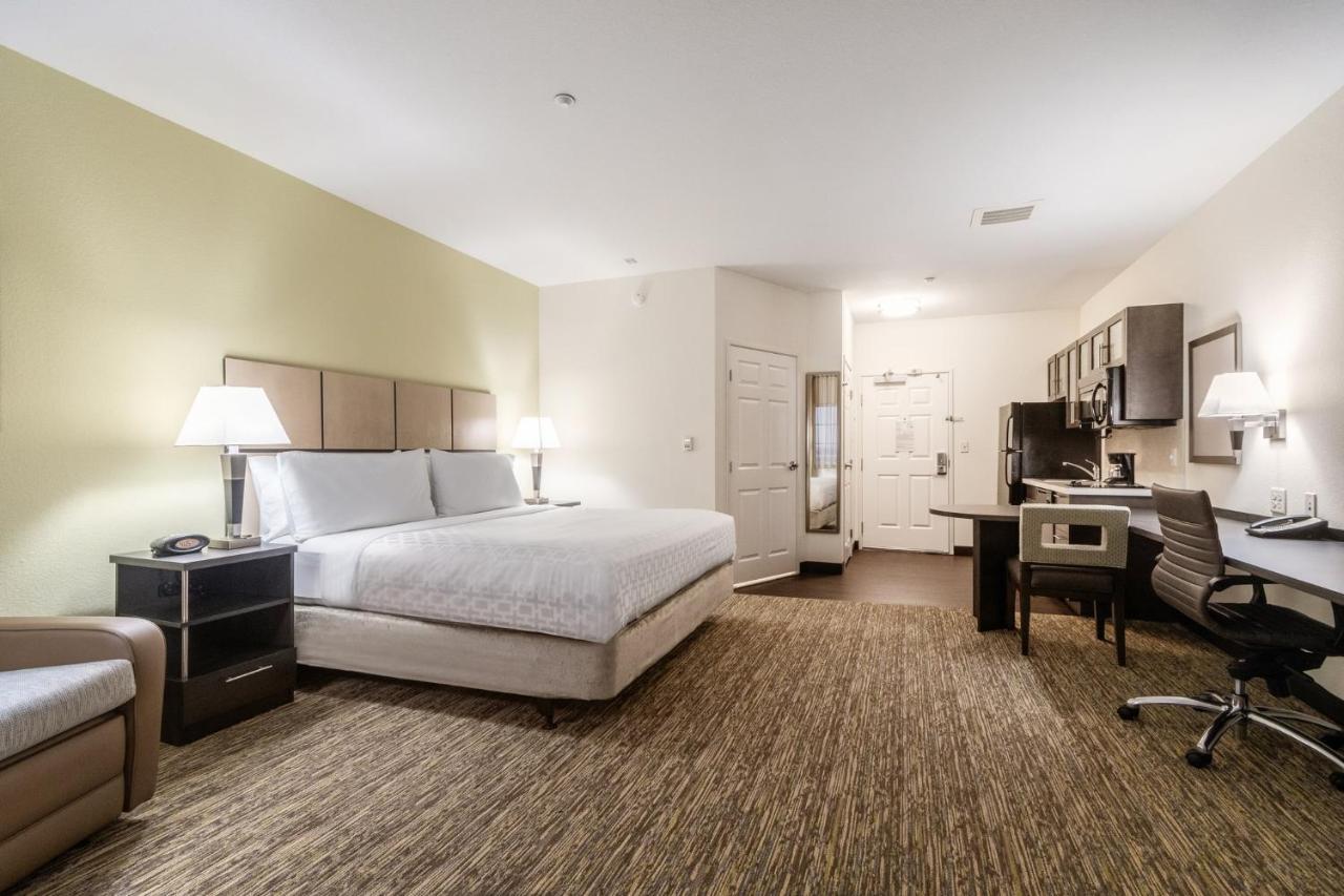 Deluxe King Studio at Candlewood Suites Portland Airport, an IHG Hotel