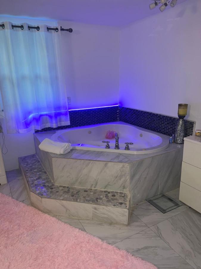 | private room with huge bathroom
