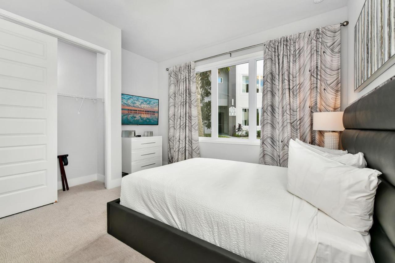 | Cozy Condo near Disney w Hotel Amenities - 7770 - 23-109