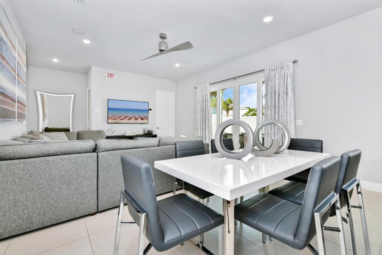 | Cozy Condo near Disney w Hotel Amenities - 7770 - 23-109