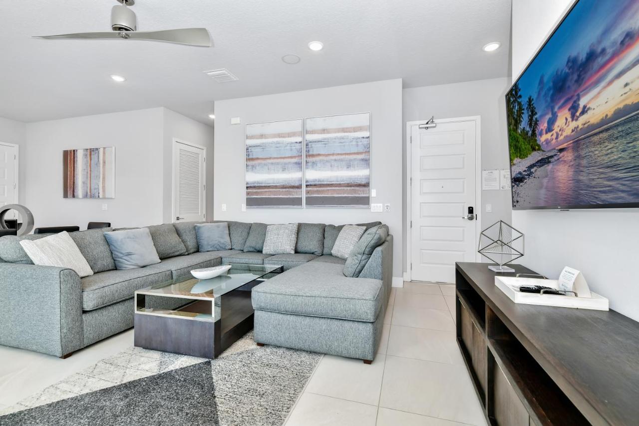 | Cozy Condo near Disney w Hotel Amenities - 7770 - 23-109