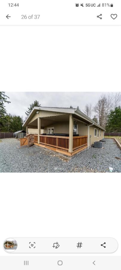 | Silverlake Bungalo Near Mt. Rainer
