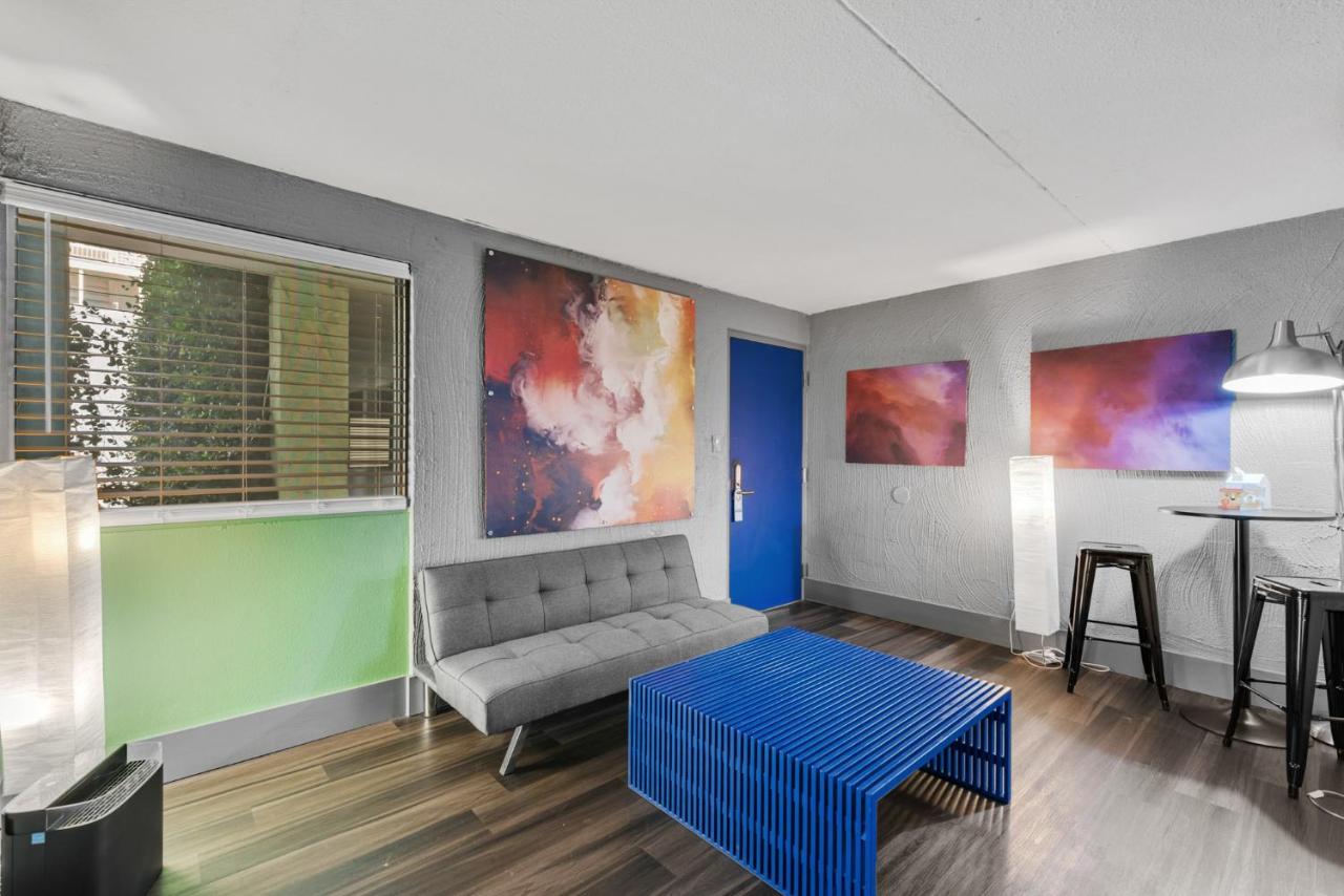 | Clarendon Hotel #214