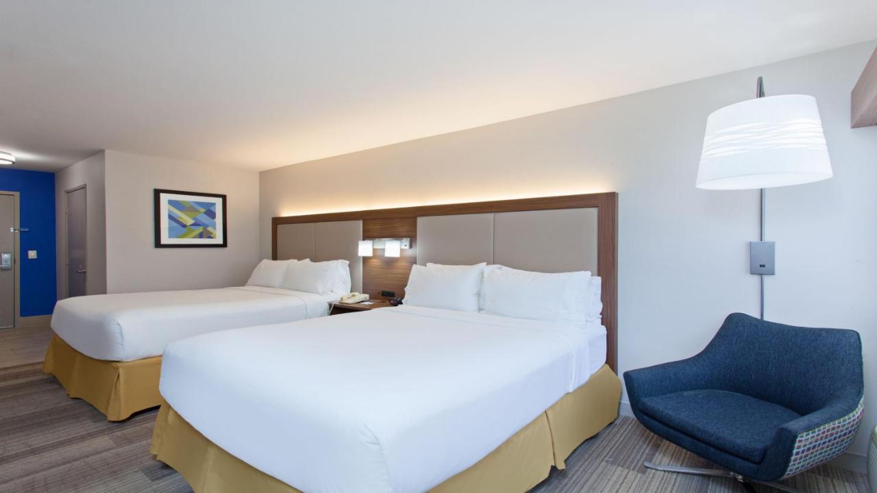 | Holiday Inn Express Mira Mesa San Diego, an IHG Hotel