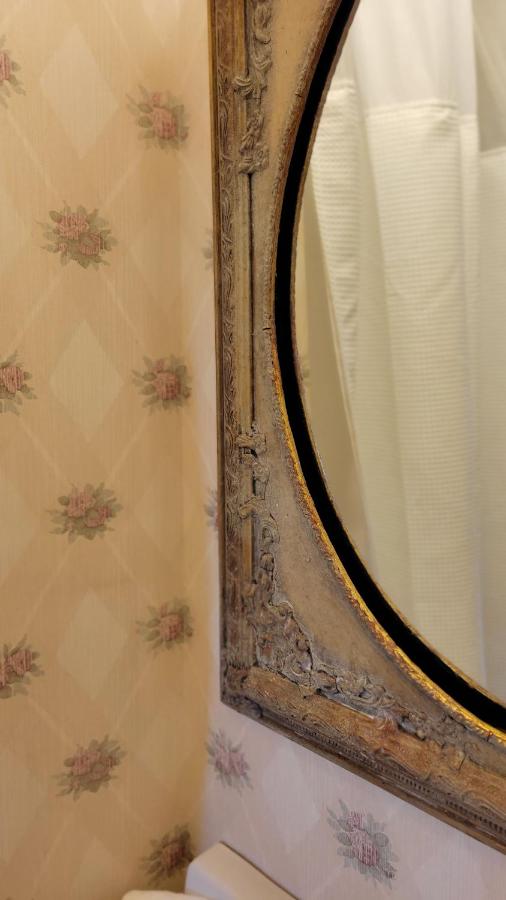 | The Elizabeth Guesthouse and Restaurant