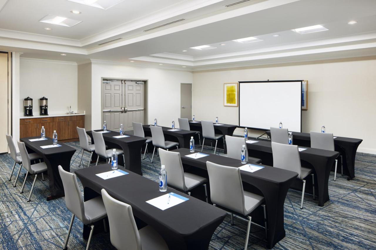 | Holiday Inn Express Hotel & Suites Port St. Lucie West, an IHG Hotel