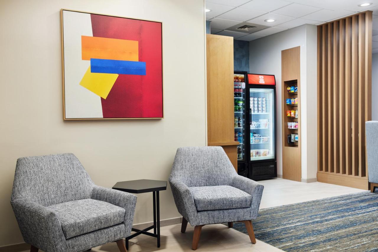  | Holiday Inn Express Hotel & Suites Port St. Lucie West, an IHG Hotel