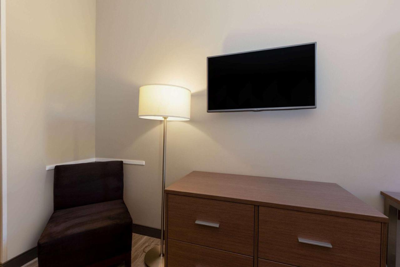 Queen Room with Two Queen Beds - Non-Smoking at La Quinta Inn & Suites by Wyndham Tulsa Downtown/Route 66