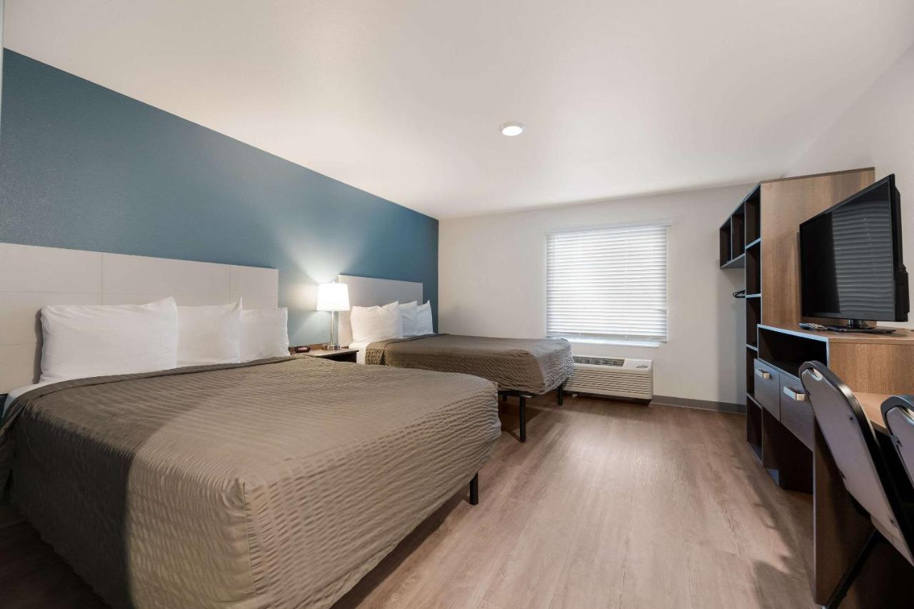 Queen Room with Two Queen Beds - Accessible/Non-Smoking at WoodSpring Suites Phoenix-Deer Valley