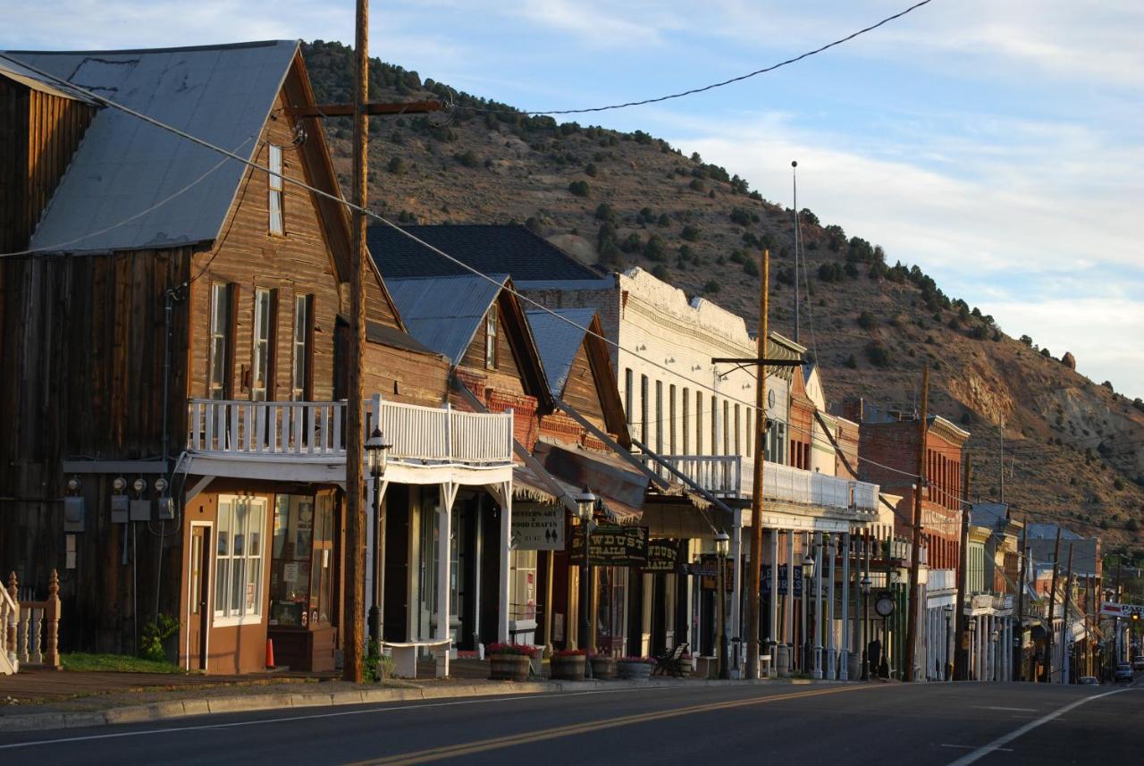 | Gold Dust West Carson City