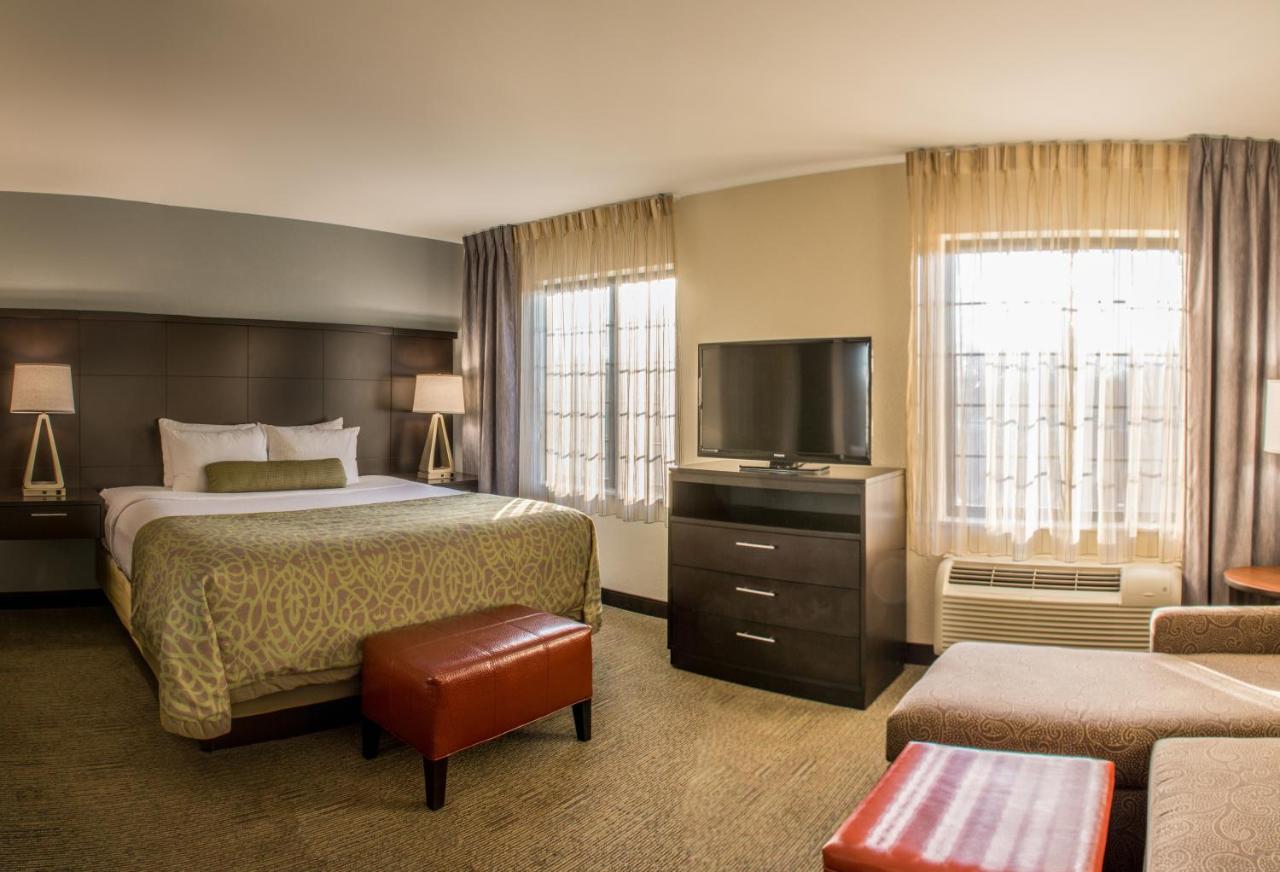 King Studio at Staybridge Suites Schererville, an IHG Hotel