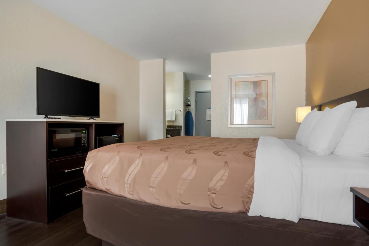 King Room - Upper Floor - Non-Smoking at Quality Inn Phenix City Columbus