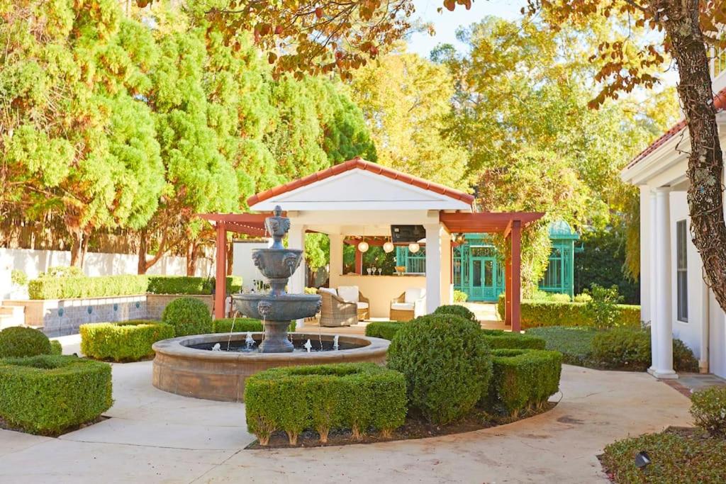 | Dolce Vita - Villa Life and Augusta National Golf
