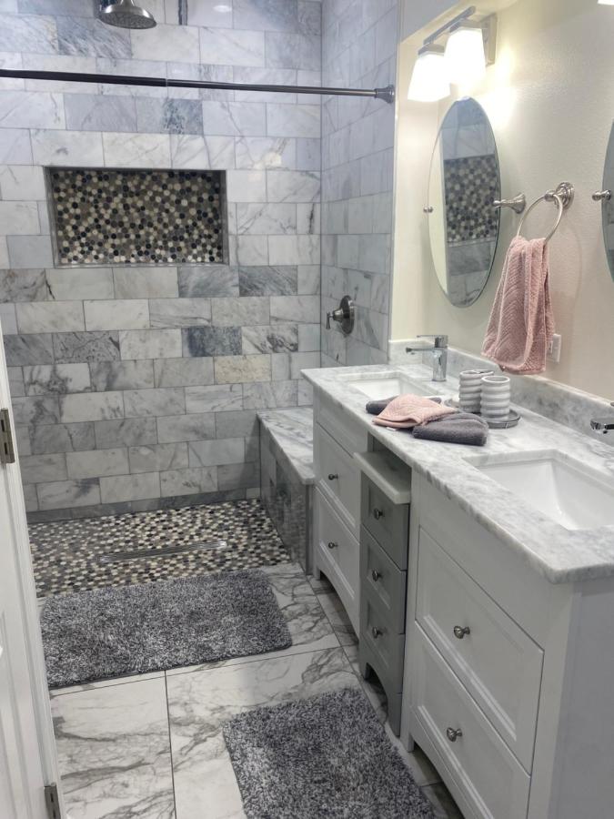 | Remodeled Home 10 min from Beaches Anna Maria Island 7 min to IMG Academy