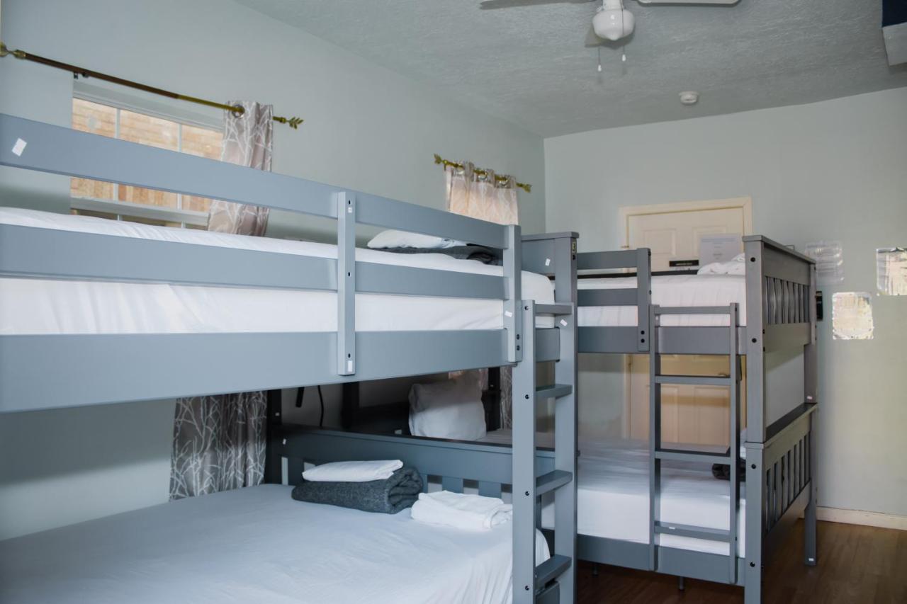 | Wanderstay Houston Hostel