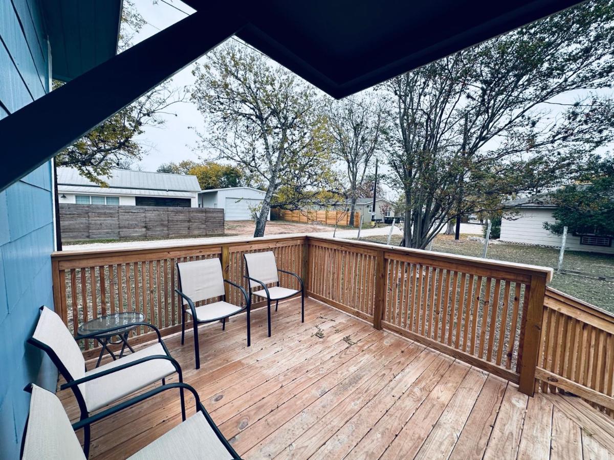 | Texas Blue Apple Cottage